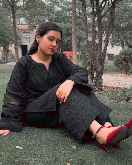 VERSATILE CHIKANKARI THREE PIECE