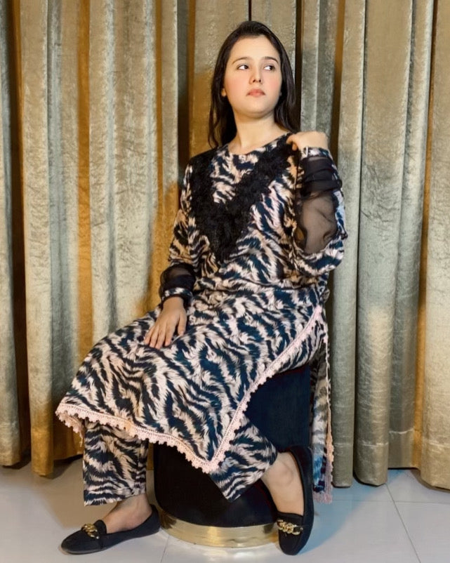 Digital Print Khaddar 2 Pc