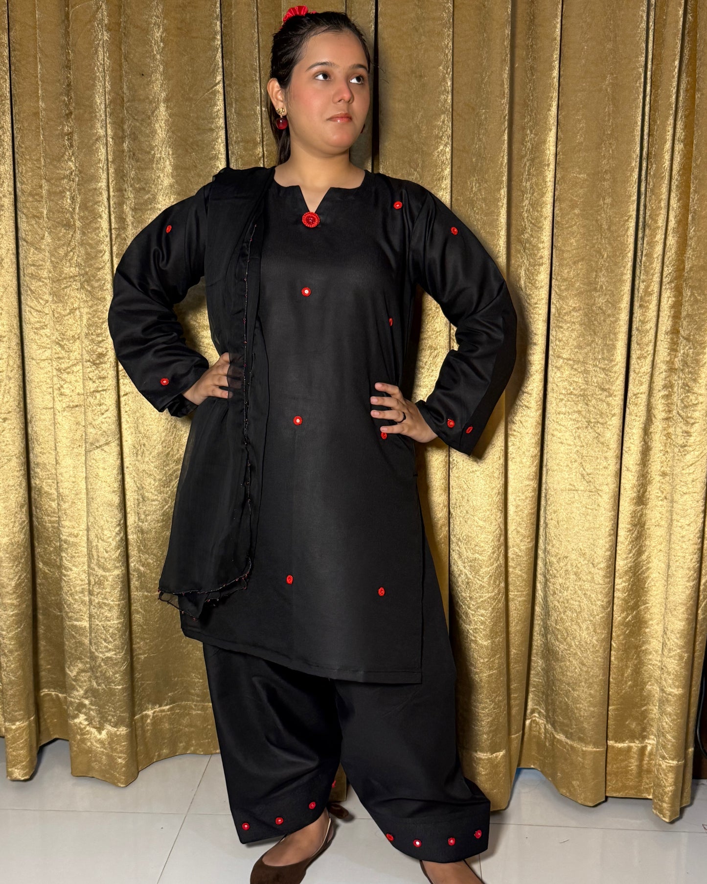SPECIAL BLACK READY TO WEAR