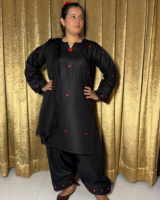 SPECIAL BLACK READY TO WEAR